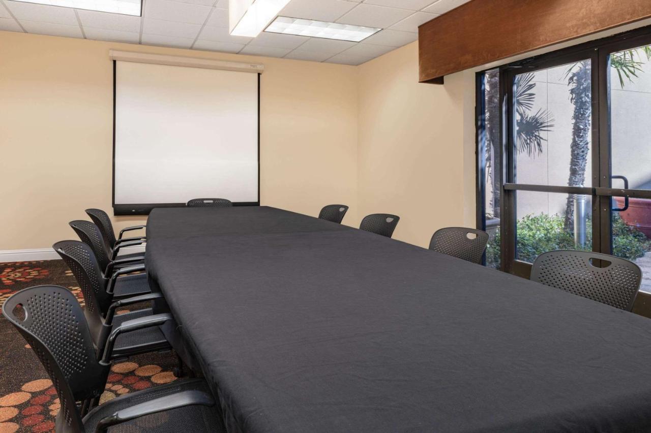 Wyndham Sacramento Otel Carmichael Dış mekan fotoğraf